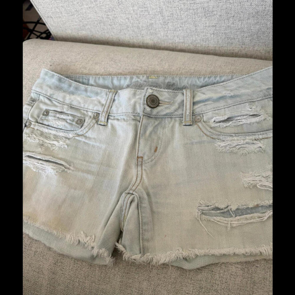 American Eagle light blue shorts with frayed ends size zero